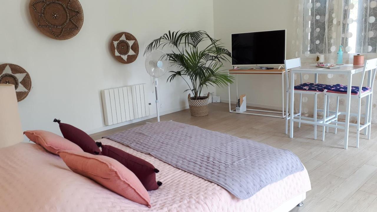 Studio Independant Mios Bourg Dış mekan fotoğraf